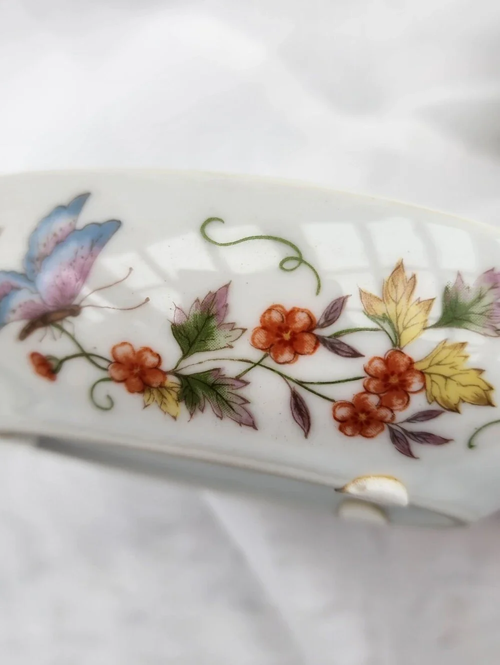 VTG Butterfly Moth Trinket Box 1974 Easter 5 1/2” Egg Shape Floral Porcelain
